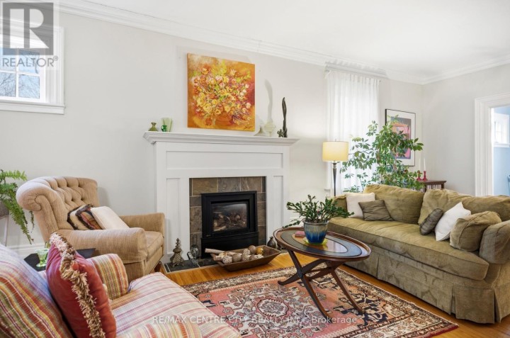 Photo 15 at 12 Rosebery Place, St. Thomas