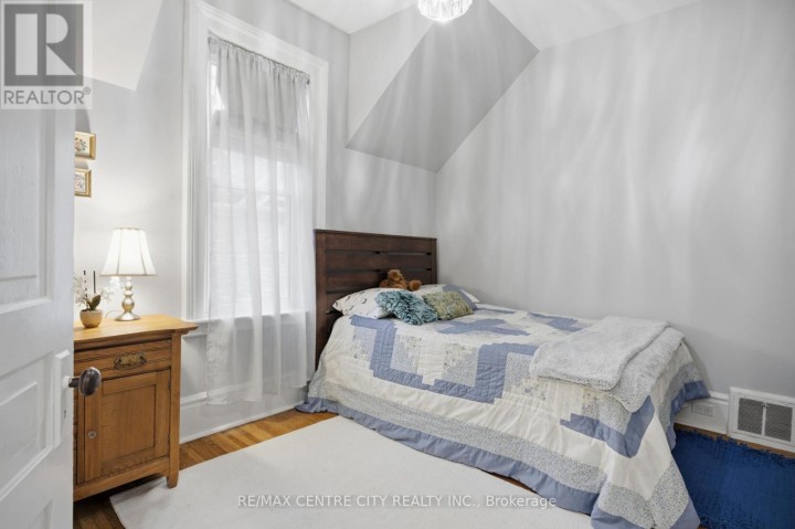 Photo 24 at 12 Rosebery Place, St. Thomas