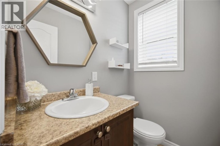 Photo 13 at 20 - 50 W Westmount Road, Forest Hill, Kitchener