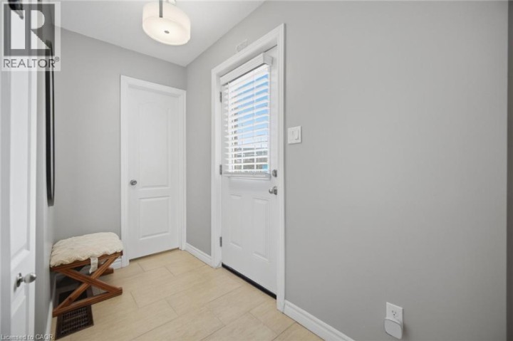 Photo 3 at 20 - 50 W Westmount Road, Forest Hill, Kitchener