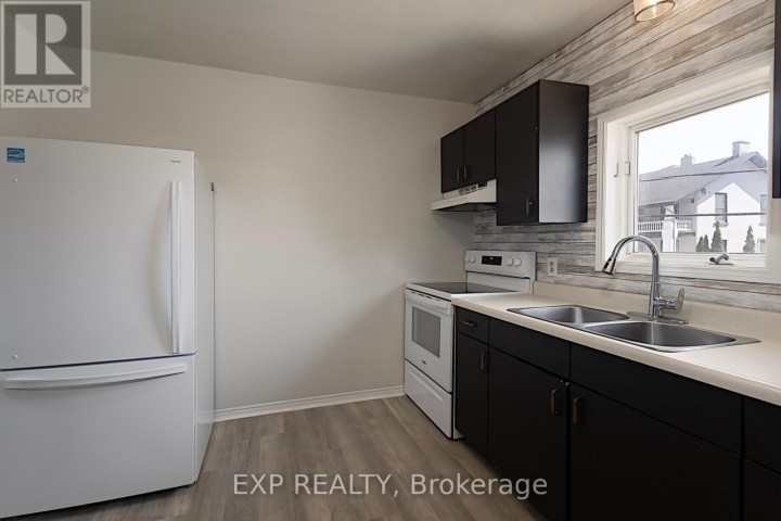 Photo 10 at 93 E King Street, Ingersoll - South, Ingersoll