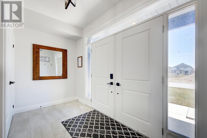 Photo 4 at 24 Kelly Drive, Ingersoll (Thamesford), Ingersoll