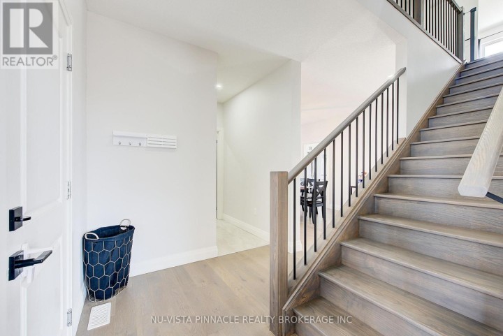 Photo 7 at 24 Kelly Drive, Ingersoll (Thamesford), Ingersoll