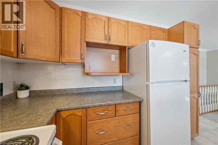 Photo 16 at 29 - 1030 E Colborne Street, Echo Place, Brantford