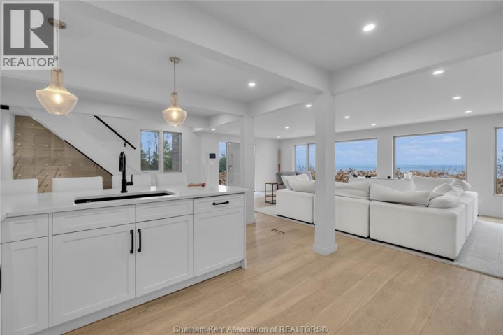 Photo 11 at 434 Front Road, Norfolk County