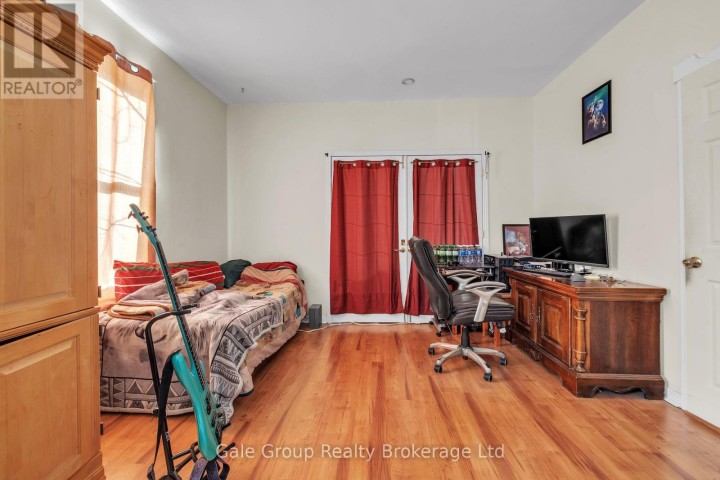 Photo 8 at 313 Simcoe Street, Woodstock - South, Woodstock