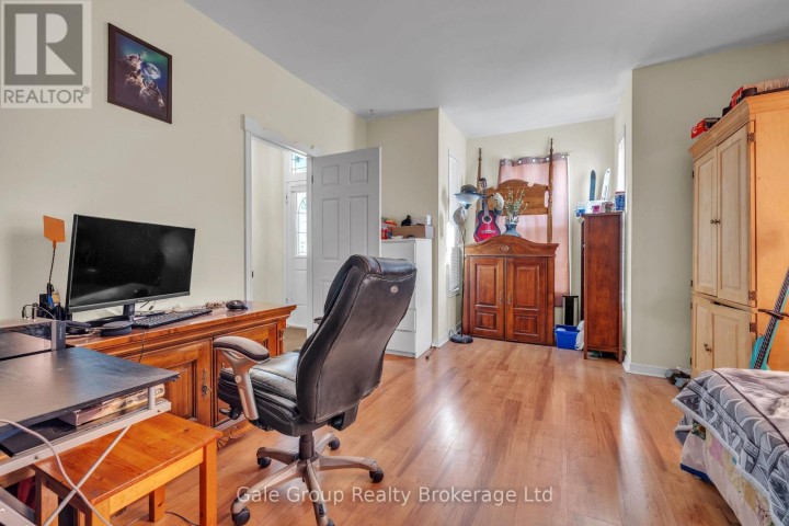 Photo 9 at 313 Simcoe Street, Woodstock - South, Woodstock