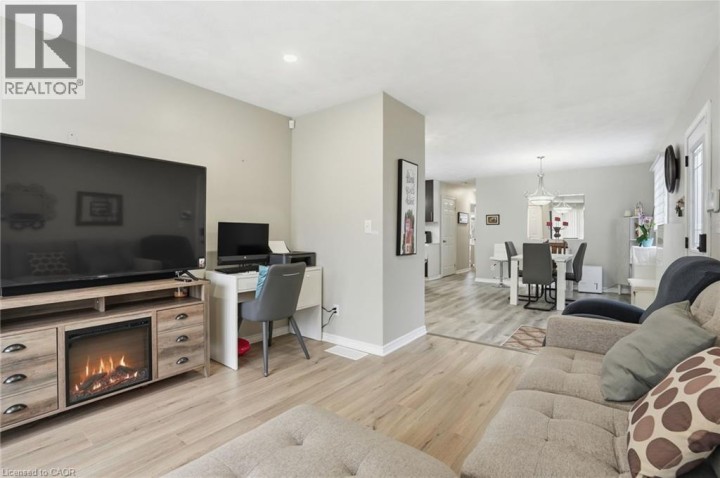 Photo 4 at 19 W Dundas Street, Innerkip (Victoria Park), Woodstock