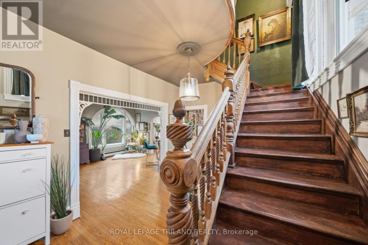 Photo 16 at 34 Gladstone Avenue, St. Thomas