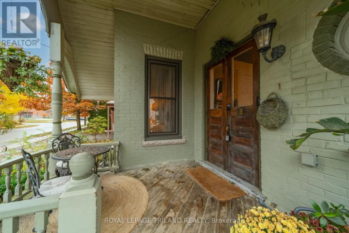 Photo 3 at 34 Gladstone Avenue, St. Thomas