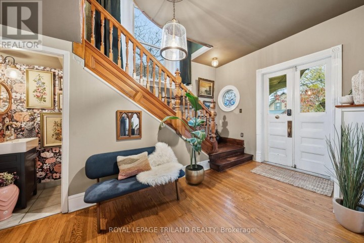 Photo 5 at 34 Gladstone Avenue, St. Thomas