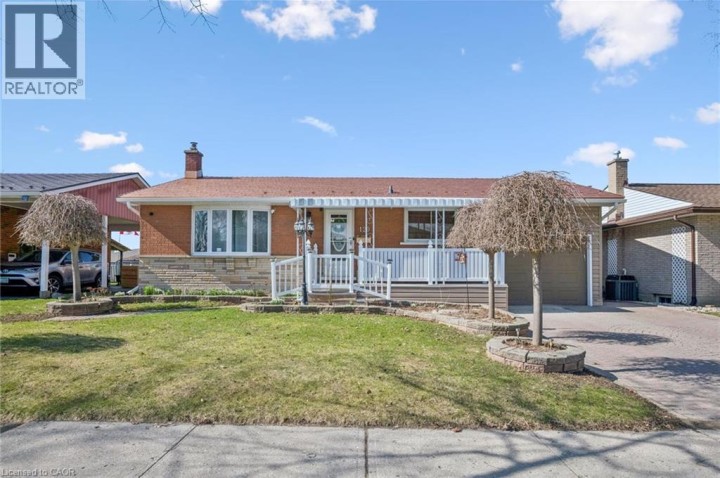 Photo 1 at 120 Lorraine Avenue, Heritage Park / Rosemount, Kitchener