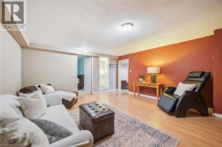 Photo 27 at 120 Lorraine Avenue, Heritage Park / Rosemount, Kitchener