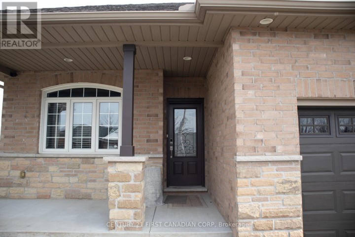 Photo 2 at 29 Hedges Court, St. Thomas