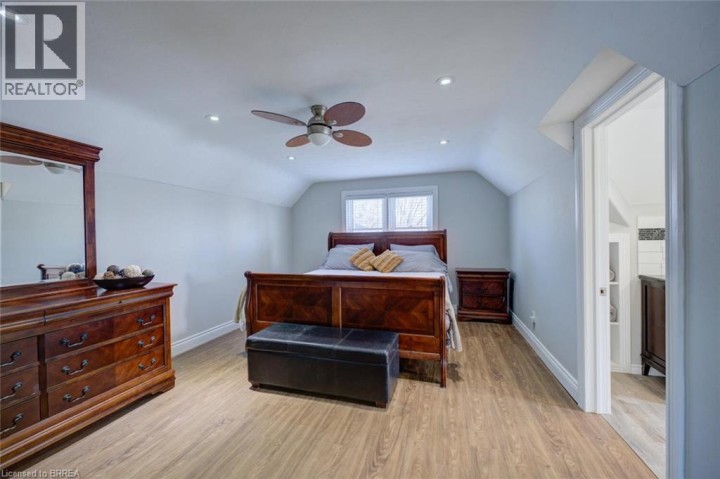 Photo 27 at 214 Grand Street, North Park / Wood St., Brantford