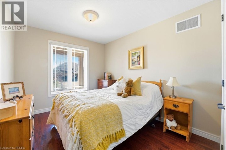 Photo 20 at 26 Cobblestone Drive, Innerkip (Victoria Park), Woodstock
