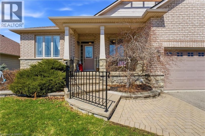 Photo 4 at 26 Cobblestone Drive, Innerkip (Victoria Park), Woodstock