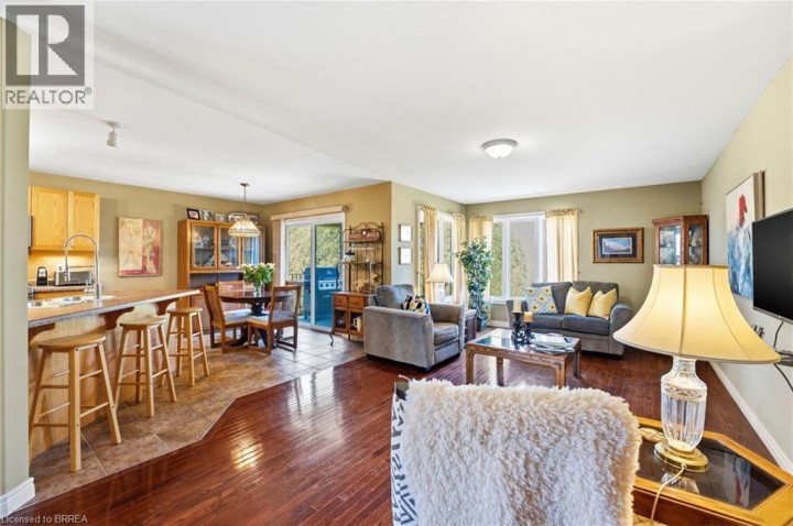 Photo 8 at 26 Cobblestone Drive, Innerkip (Victoria Park), Woodstock