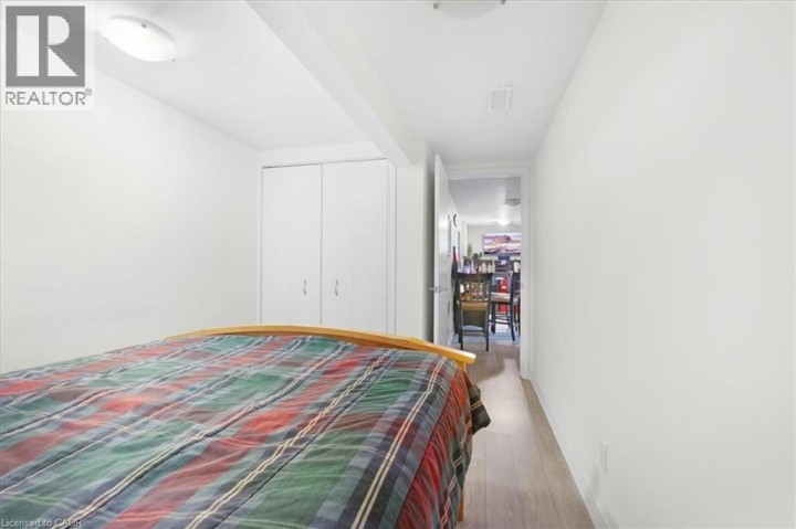 Photo 33 at 26 Wiltshire Drive, Mayfair, Brantford