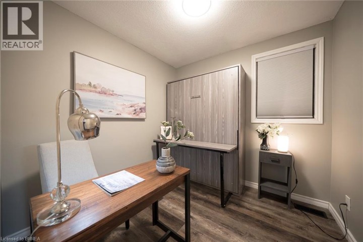 Photo 16 at 44 Shalfleet Boulevard, Grand Woodlands, Brantford