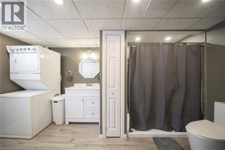 Photo 28 at 44 Shalfleet Boulevard, Grand Woodlands, Brantford