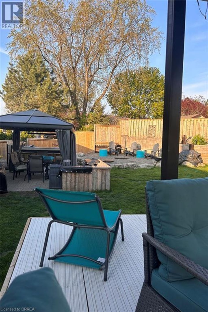 Photo 41 at 44 Shalfleet Boulevard, Grand Woodlands, Brantford