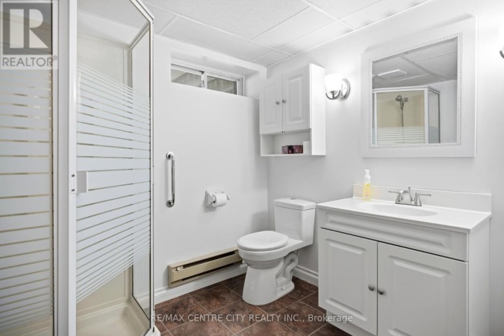 Photo 24 at 72 Elmwood Avenue, St. Thomas