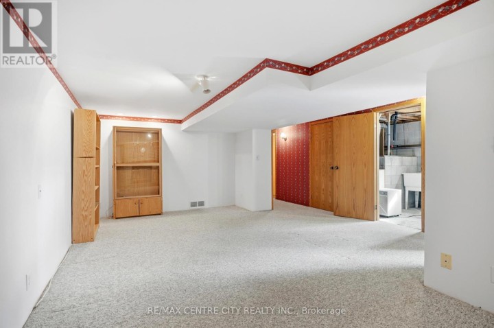 Photo 20 at 72 Elmwood Avenue, St. Thomas