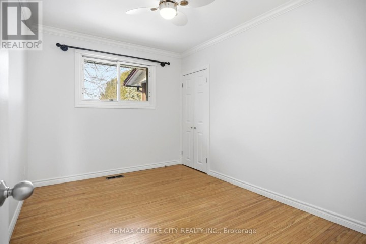 Photo 14 at 72 Elmwood Avenue, St. Thomas