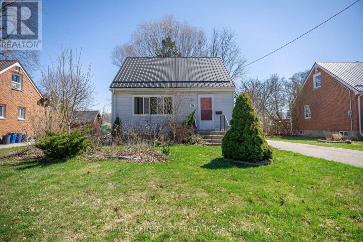 Photo 1 at 64 Dunkirk Drive, St. Thomas