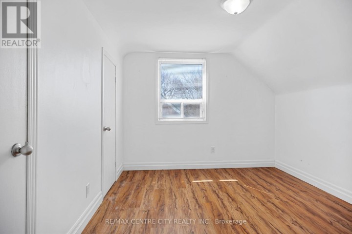 Photo 13 at 64 Dunkirk Drive, St. Thomas