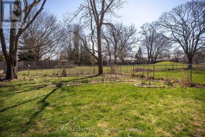 Photo 17 at 64 Dunkirk Drive, St. Thomas