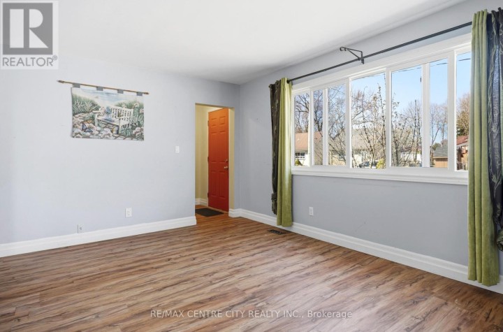 Photo 7 at 64 Dunkirk Drive, St. Thomas