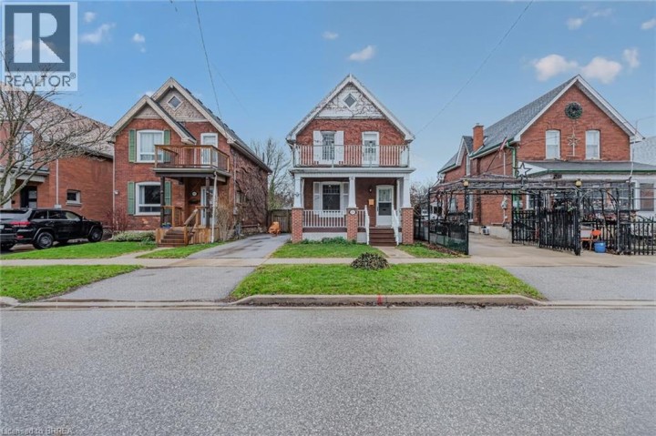 Photo 1 at 174 Marlborough Street, East Ward, Brantford