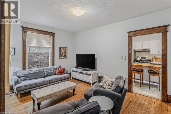 Photo 12 at 174 Marlborough Street, East Ward, Brantford