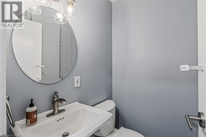 Photo 21 at 174 Marlborough Street, East Ward, Brantford