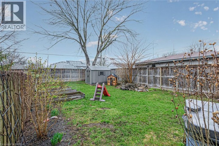 Photo 36 at 174 Marlborough Street, East Ward, Brantford