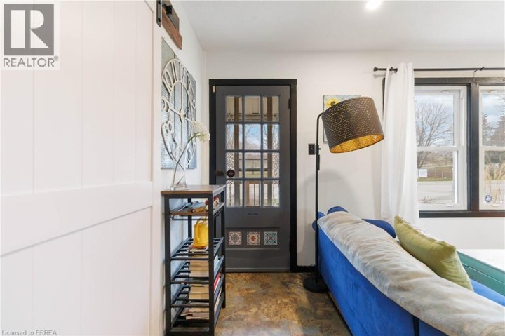 Photo 10 at 213 Elgin Street, East Ward, Brantford