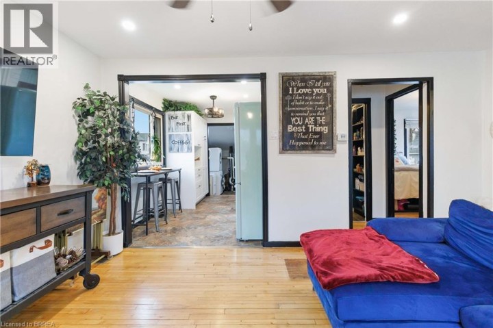 Photo 14 at 213 Elgin Street, East Ward, Brantford