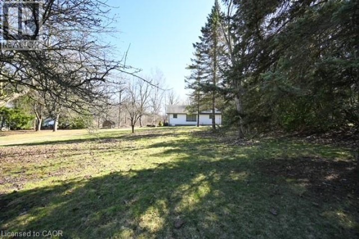 Photo 4 at 1145 Main Street, Alison Park / Eastview North, Cambridge