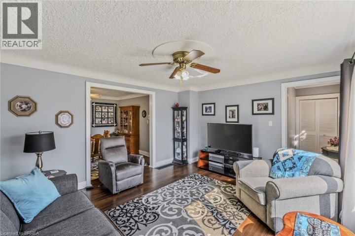 Photo 22 at 19 Lyndsay Street, Old West Brant, Brantford