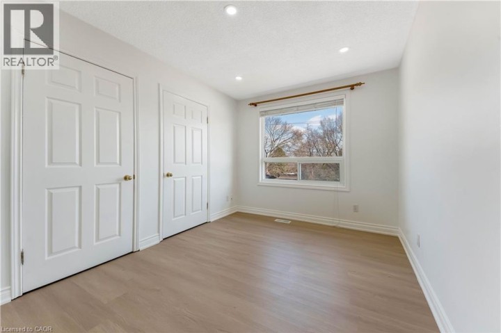 Photo 16 at 530 S Fountain Street, Preston South, Cambridge