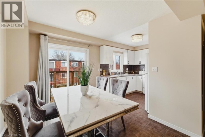 Photo 4 at 88 - 750 Lawrence Street, Preston North, Cambridge