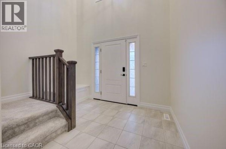 Photo 5 at 4 Livingston Drive, Tillsonburg