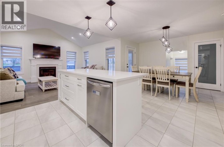 Photo 9 at 4 Livingston Drive, Tillsonburg