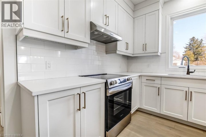 Photo 10 at B - 73 Hill Avenue, North Park / Wood St., Brantford