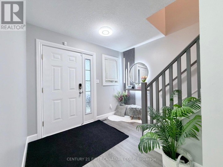Photo 3 at 9 Barrett Crescent, St. Thomas