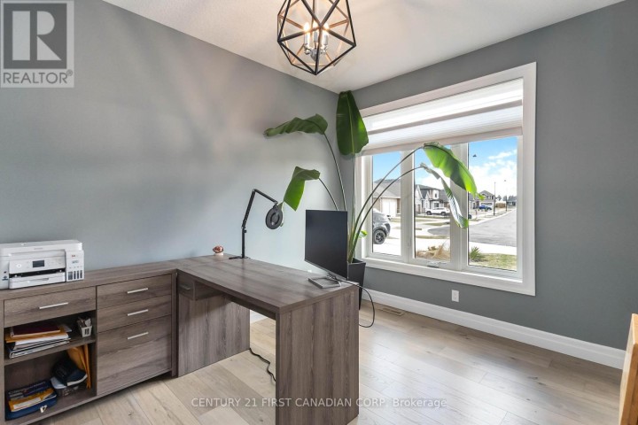Photo 8 at 52 Royal Dornoch Drive, St. Thomas