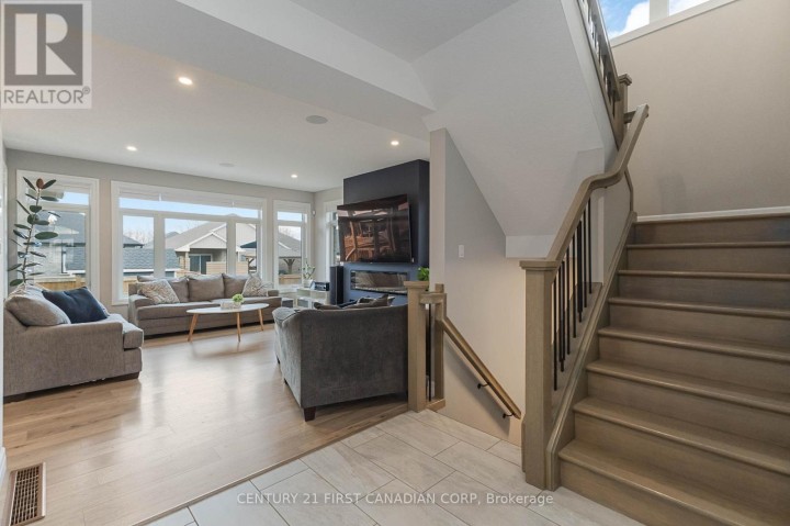 Photo 9 at 52 Royal Dornoch Drive, St. Thomas