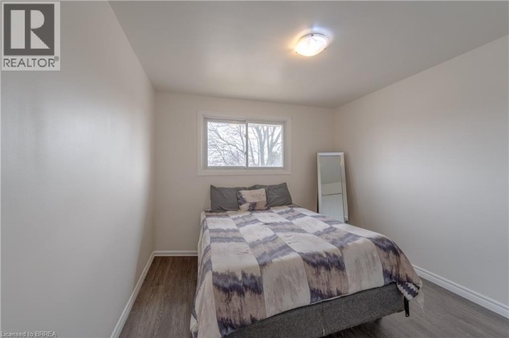 Photo 17 at 32 Morley Avenue, Echo Place, Brantford